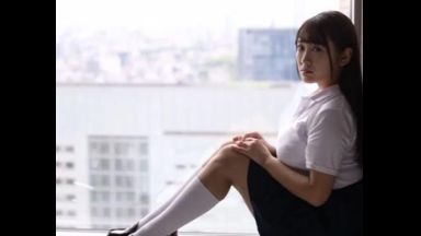 【ハメ撮り】｢先生、こういうの良くないよね…｣引っ込み思案な地味系教え子とホテルで子作りセックス!｢でも先生、好き…｣のthumbnail