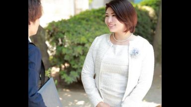 【赤井美希】「もう大人ね♡」極上の豊満エロBODYの綺麗なお母さんとかわいい息子が中出しえちえち行為をしてしまうのthumbnail