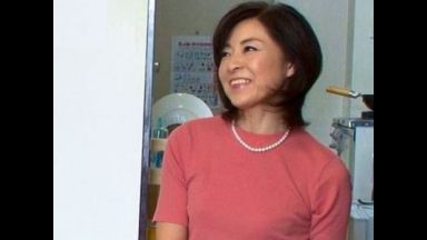 【熟女】おばさんレンタルの50代美魔女美女人妻を盗撮隠し撮り！年下チンポで生ハメ中出しされる浮気妻のエロ不倫セックス！のthumbnail