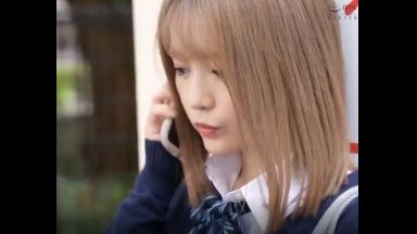 【アオハル Ｊ系】読モやアイドル級の超逸材…完璧な制服美少女が、あろうことか、ま○こを曝け出して、裏バイト…のthumbnail