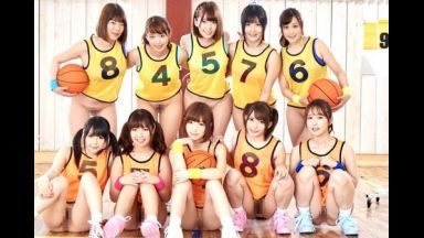 【VR】いいもの持ってんじゃん！悪ガキが多いと有名な◯学園に赴任したデカチンなバスケ顧問♡リアル感覚10人連続ナマ中出しのthumbnail