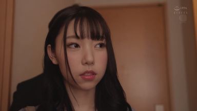 【さつき芽衣】＜人妻×中出し＞美人奥さんが夫に内緒で危険日に浮気相手を禁断SEXのthumbnail