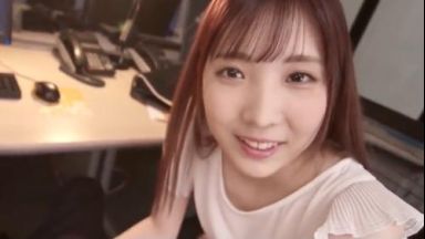 【淫語OL】いいじゃん、バレないよ♡耳元で社内にも関わらず卑猥な言葉を呟き、勃起する男性社員と濃厚な生ハメ性交のthumbnail