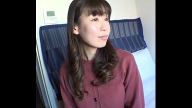 ！！こんな清楚な人妻に中出ししたら痙攣しながらイキ狂ちゃったよ！！「17歳の息子が居るんですよ…」のthumbnail