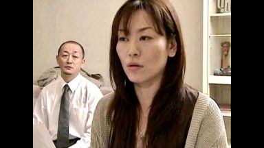 【風見京子】手伝ってくれと、熱い眼差しで囁いた！会社の部下が自宅に訪れ、いばりくさった女上司を犯すのthumbnail