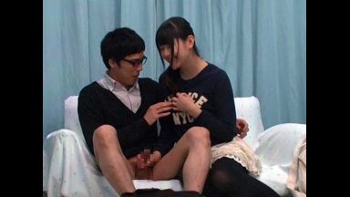 ♡早漏君の暴発改善「えっ…ゴム着けるだけでイっちゃうの…♡」看護学生が優しくねっとりゆっくりと挿入させて中イキさせちゃうのthumbnail