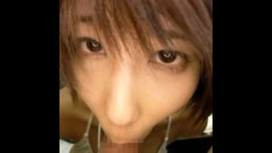 【湊莉久】ショートカットのボーイッシュな援交JKがオヂサンのチンポを丹念にしゃぶっちゃう♡のthumbnail