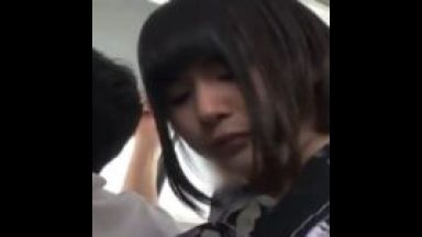 《素人少女・孕ませレイプ》バスの車内で未熟ワレメを弄られ、♂竿をぶち込まれてしまうのthumbnail
