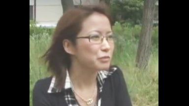 ★熟女★痴女妻★生ハメ★清楚！毎日三昧…美魔女xNTR！人妻で欲情しちゃうし…痴女で性欲暴発しちゃうエロ動画「もうダメよ…ダメダメ！」口内射精のthumbnail