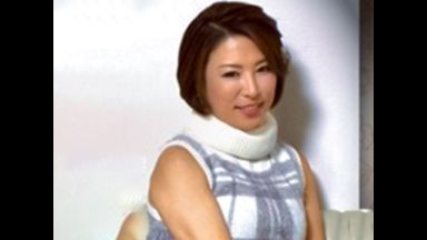 【素人ナンパ】ご無沙汰セレブは強引に迫られたら断り切れず即パコOK！濃厚愛撫で濡れた割れ目にハードピスで大量膣奥射精！のthumbnail