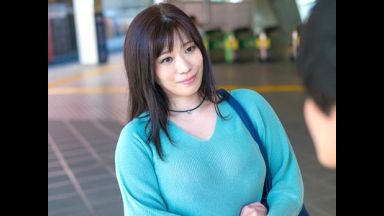 【熟女】関西弁が可愛い40代美魔女美女とホテルへ！ムチムチボディで出張ホストの若い男とエロエロセックスし中出し！のthumbnail