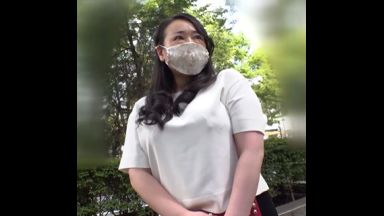★素人★中だし！イクぅぅぅ…四十路※おばさん！美熟女で射精しちゃう？…NTRで激イキエロ動画「もっと…もっと…！」寝取られのthumbnail