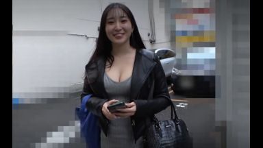 【甘S痴女】アナル舐め手コキで男をイカせる淫乱最強美女！追撃騎乗位搾取で精液を膣で搾り取っちゃうエロすぎJカップ！のthumbnail