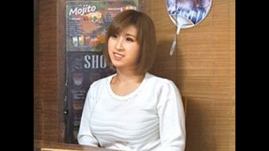 【連れ込み】相席居酒屋でナンパした三十路美魔女美女人妻！居酒屋トイレでエロおっぱい味わい自宅で不倫する姿を盗撮隠し撮り！のthumbnail