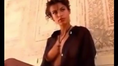 モデルの撮影風景なんですがトップレスも撮影していて最高すぎるｗｗｗのthumbnail