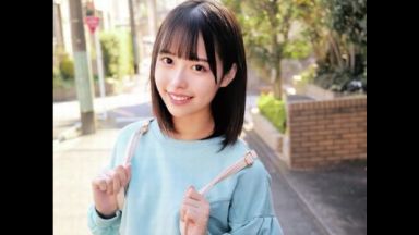 『いいの…？私が初めてで…』童顔ロリ可愛い美少女JDが童貞の精子採取⁉フェラ抜き口内射精＆膣内射精の筆おろし【素人ナンパ】のthumbnail