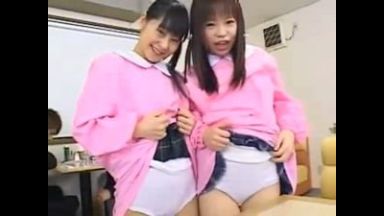 ファミレスでJS未満のビッチな幼稚園児に痴女られてハーレム着衣SEX【河愛杏里 瀬戸ひなた ミニ系 小学生未満】のthumbnail