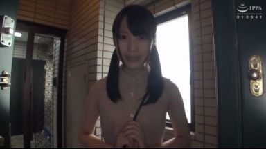 【井上そら】＜美少女×性奴隷＞童顔で可愛いちっぱい女の子が中年おじさーんの性奴隷になっちゃったｗのthumbnail