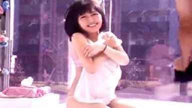 【マジックミラー号】ショートカットの巨乳女子大生の性事情を垣間見るのthumbnail