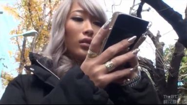 【AIKA】＜ギャル×中出し＞僕の知り合いのギャルは撮影会で知り合った男を誘惑し中出ししてと懇願してくるド変態のthumbnail