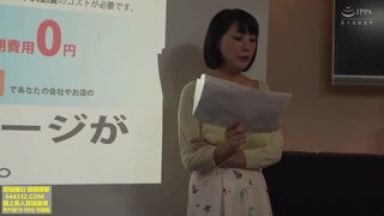 ☆女上司☆巨乳☆痴漢☆胸チラ♥イクぅぅぅ…痴漢xOL♥ノーブラでイキ狂うパイズリでイクイクエロ動画xレイプのthumbnail
