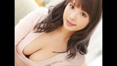 【巨乳フェチ・痴女】無防備な胸元からおっぱいを覗かせる小悪魔家庭教師の誘惑に「集中したらご褒美♥」チ〇ポを挟まれて。。。のthumbnail