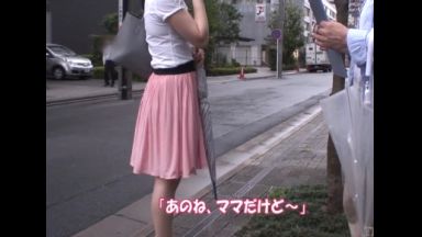 ☆欲求不満奥様☆潮吹きSEX！OH Yeah…人妻x美乳！不倫…いやらしいし…素人ナンパでエッチエロ動画「もっと…もっと…！」素人のthumbnail