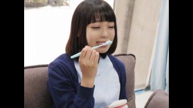 【マジックミラー】歯科衛生士を目指す専門学生の可愛いボブ美少女が精子が歯石除去に良いと騙され肉棒咥えてしまうエロ企画！のthumbnail