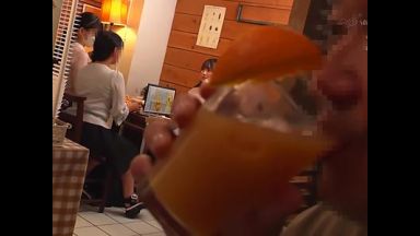 〖痴漢×レイプ〗痴漢師に協力させられた女子さん巨乳の常連客襲われマンコ刺激でイかされまくる姿が超絶エロスすぎる件ｗｗｗのthumbnail