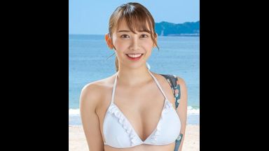 童貞君なの？♥いっぱい溜まった精子を筆おろしで優しく搾り取っちゃう清純お姉さん…海ナンパで発情しちゃうのthumbnail