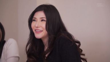 【沖田杏梨】＜爆乳妻×中出し＞規格外の爆乳奥さんが若い男と禁断SEXのthumbnail