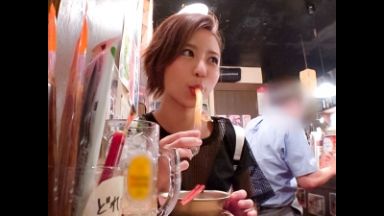 【素人ナンパ】ショートカットの激カワJDをお持ち帰りして濃厚セックス！凄テクご奉仕から本番挿入で突きまくり悶絶絶頂！のthumbnail