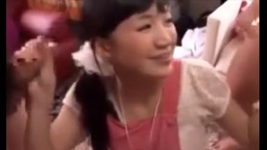 ☆手コキ☆星川麻紀☆痴女♥好きスキ星川麻紀xごっくん♥フェラ抜きで絶頂悶絶の乱交で欲求不満解消エロ動画x口内射精のthumbnail