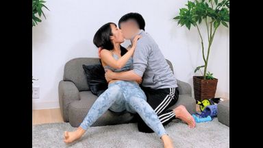 【筋肉系美女 盗撮】筋トレ個人トレーナーと、SEX交渉成立… デカチン VS キツマンの、出張トレーニング性交…のthumbnail