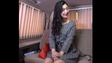 ♡色香が漂う38歳奥様「旦那も浮気してるから…♡」上品で清楚で清純な人妻が欲求不満で性獣に豹変しちゃって中出しどぴゅぅぅぅのthumbnail