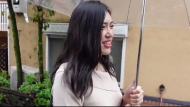 ＜イマラチオ×ぶっかけ×口内射精＞お姉さんがイマラチオされ次々ぶっかけされるｗのthumbnail