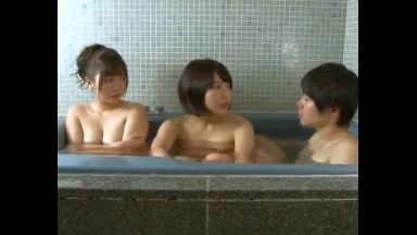 ☆手コキ☆羽咲みはる！凄いの…近親相姦x従姉相姦！巨乳好きだから…変態の姦通エロ動画→乃木蛍のthumbnail