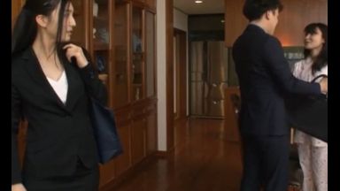 ☆逆レイプ☆騎乗位！あっぁぁ…近親相姦＠NTR！フェラだから最高なのよ…ブラコンで欲求不満解消エロ動画…乳首舐めのthumbnail