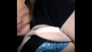 「あん♡それ気持ちいい…もっと奥まで…」激カワ美女2人との3Pで天国のような思いを味わえる主観セックス///のthumbnail