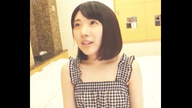 ♥街中に居る普通で素朴な少女が精いっぱいの勝負下着でチンポをご奉仕に来ちゃった♥のthumbnail