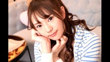 【HQVR】もっといっぱい構ってよ〜♡人気AV女優がアナタだけに見せる素顔＆イキ顔で奉仕フェラに超密着性交同棲体験のthumbnail