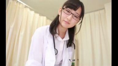 ♡優しい背そな保健の先生「今日はどうしたの？…」でも…僕の隣で変態教師とSEX始める淫乱まんこだったのthumbnail