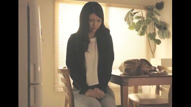 ♡「もうすぐ旦那が帰ってくるから…♡」隣人の人妻がヘルス嬢……旦那にバラすよ奥さん…いいの？僕の性奴隷肉便器にのthumbnail