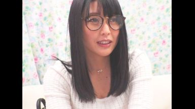 ♥28歳の清楚なメガネ奥様「もう1回…欲しくなっちゃった…♥」絶倫マンコは愛液トロトロで何度も何回も硬いチンポから精子を搾り取っちゃうのthumbnail