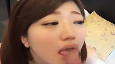 SNSで見つけたニーハイ美少女を口説き落としてAV出演させる！肉棒をぶち込みハメ撮りセックスのthumbnail