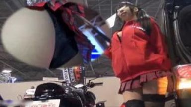 【盗撮】モーターショーは車よりエッチなキャンギャル目当て!?のthumbnail