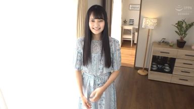 【小鳩麦】童顔で真面目な黒髪お姉さんがハジメテのAVで射精デビュー作のthumbnail